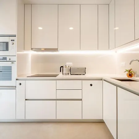 Guestready - Bright Escape Near Santa Apolonia Apartment