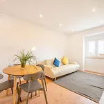 아파트 Guestready - Bright Escape Near Santa Apolonia