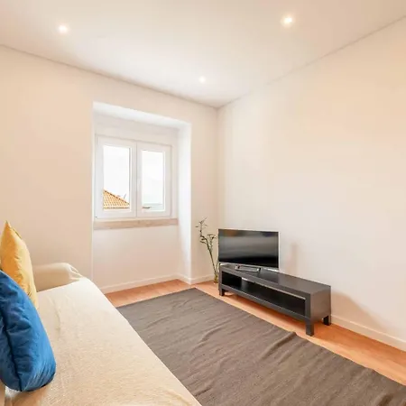 Guestready - Bright Escape Near Santa Apolonia Apartament *