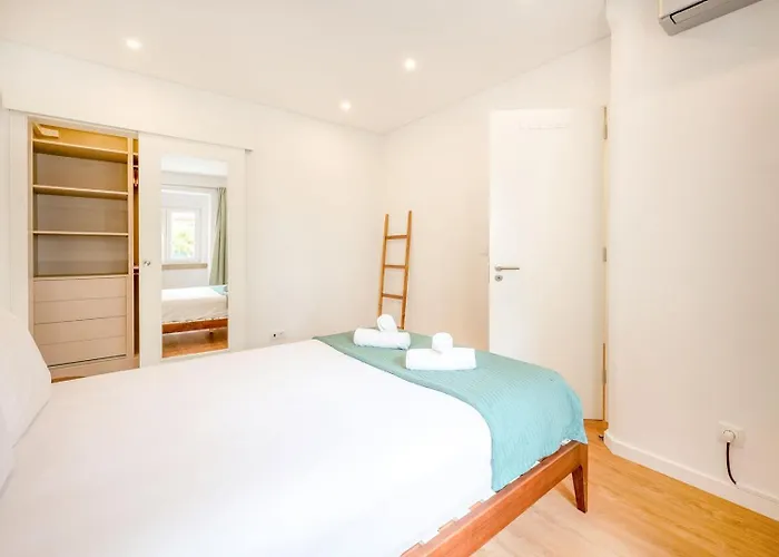 Apartament Guestready - Bright Escape Near Santa Apolonia Lizbona