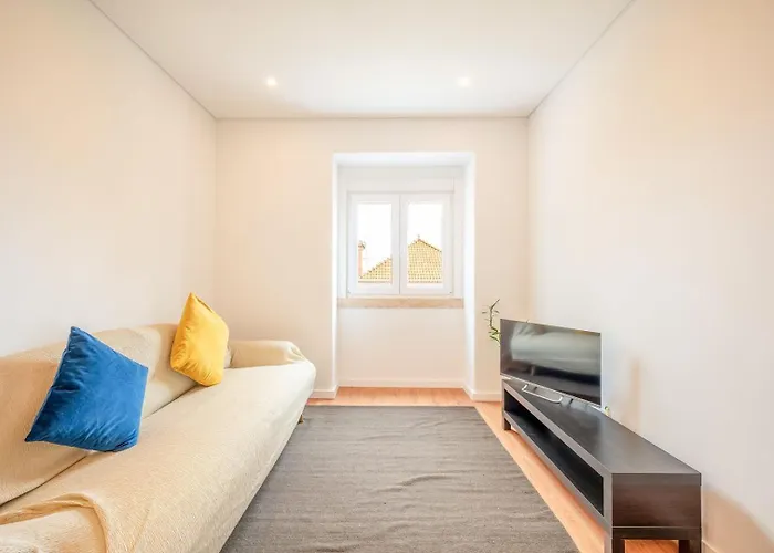 Guestready - Bright Escape Near Santa Apolonia * Lizbona